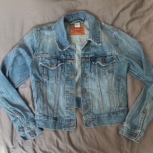 Levi's Light Blue Jean Jacket for Women